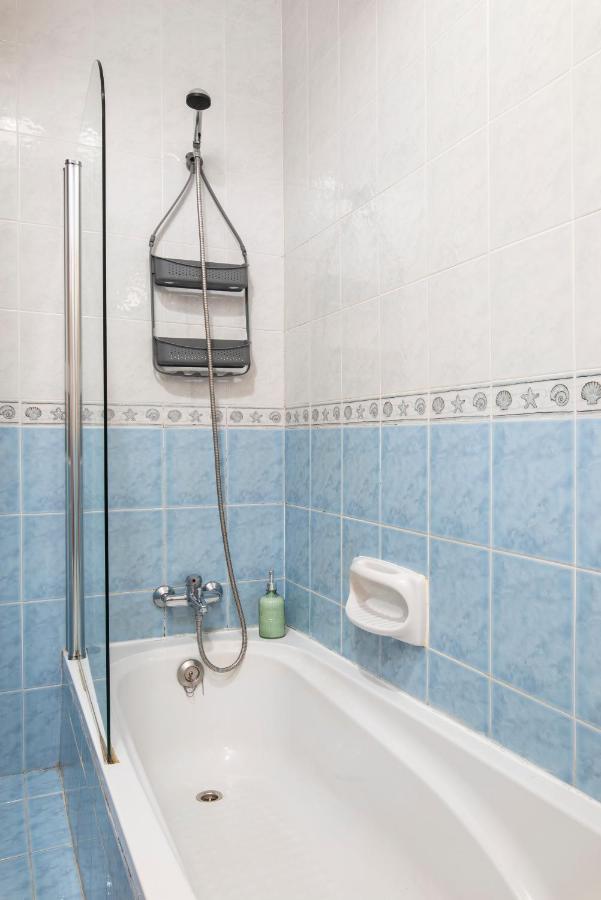 Apartment Modern 2br Close To Sea, In The Heart Of *